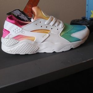 Womens nike training shoes size 8.5